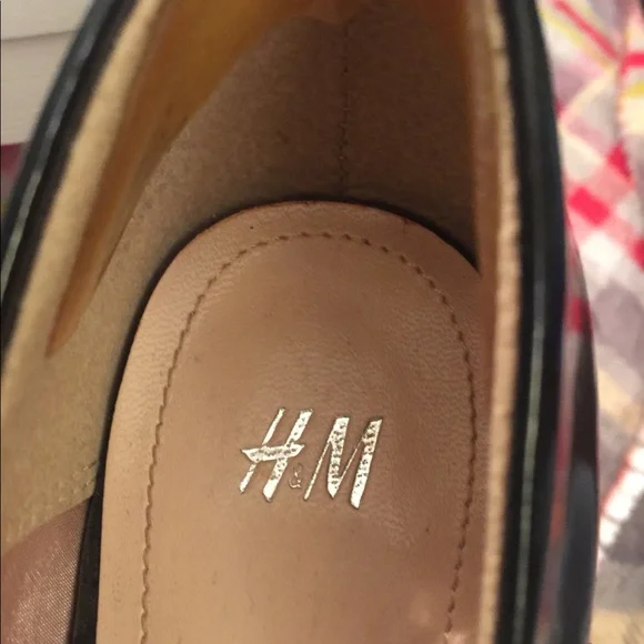 Patton Leather Pump - Picture 6 of 6